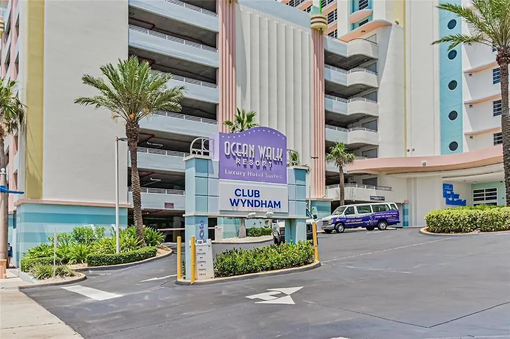 Vacation In Comfort And Luxury - 3 Bedroom Direct Oceanfront - Wyndham Ocean Walk Resort 1023 데이토나 비치 0*,  미국